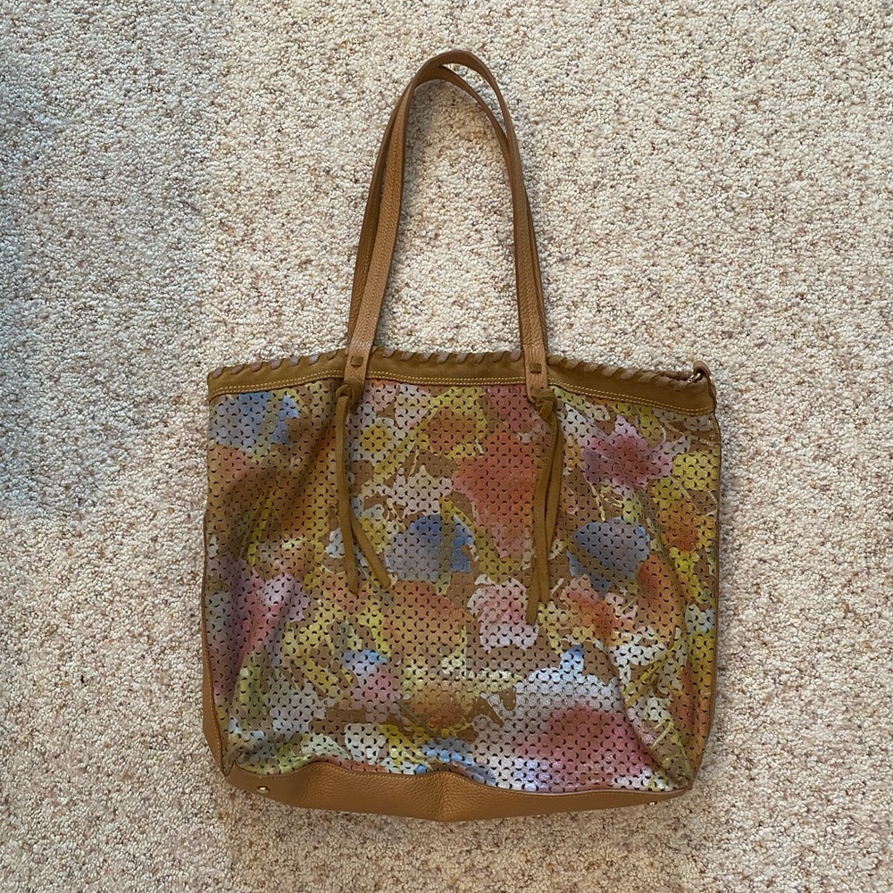 Innue Leather Italian Bag